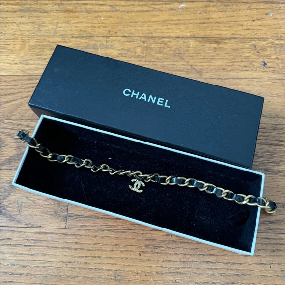 Chanel Vintage Necklace - Picture 1 of 6